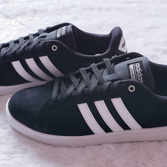 New ADIDAS
ADVANTAGE SUEDE SNEAKER - Picture 3 of 8
